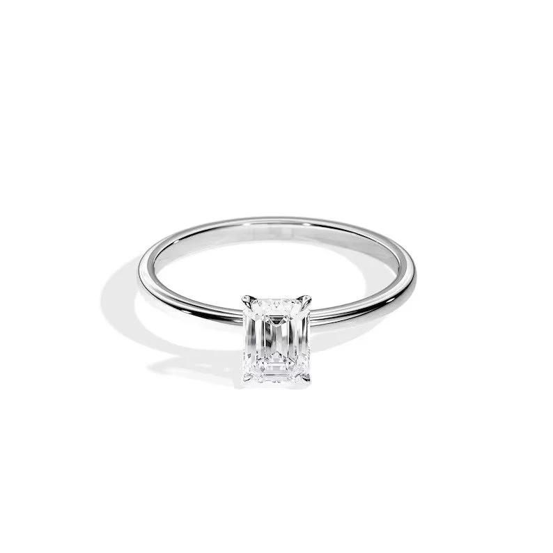 Emerald Glow Moissanite Silver Ring - Image 2