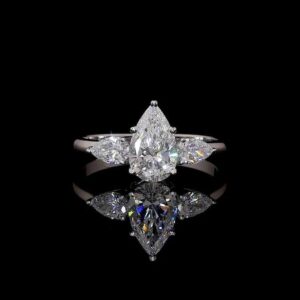 Pear Cut - Diamond Ring